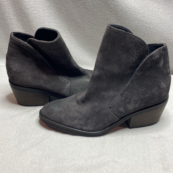 Dolce Vita dark gray booties size 8.5 - Picture 2 of 9